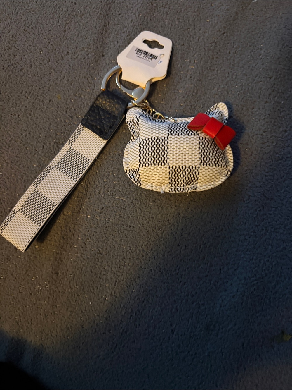 Fashion Jewelry Black and White Plaid Kitty Coin Pouch Keychain with Red Bow
